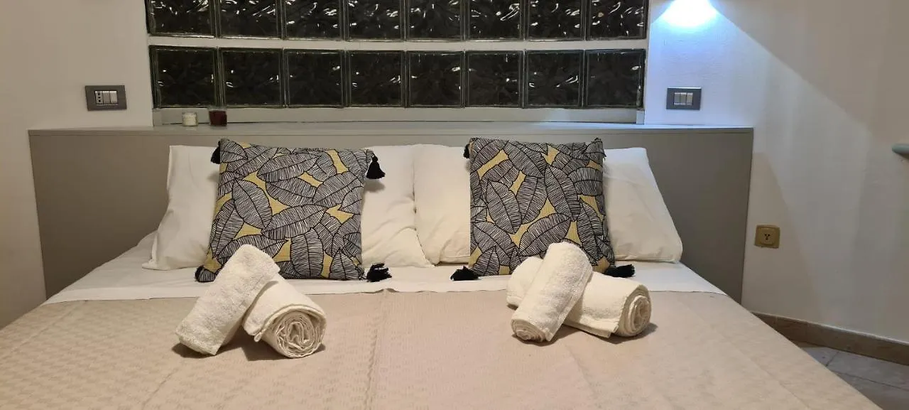 호텔 215 Addaura Luxury Room 팔레르모